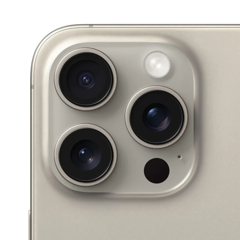 iPhone 15 Pro - Back Cam