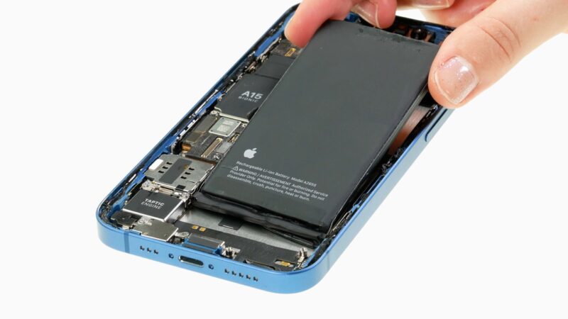 iPhone 13 - Battery