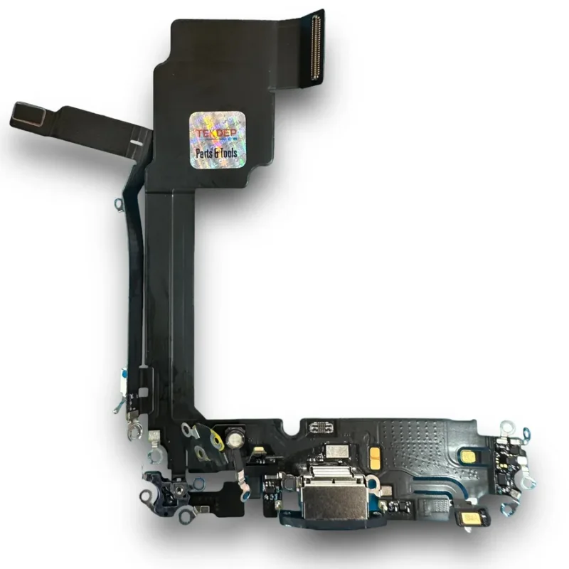 iPhone 15 - Charging Port